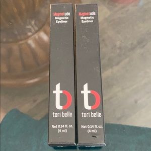 Tori Belle Gray Magnetic Eyeliner